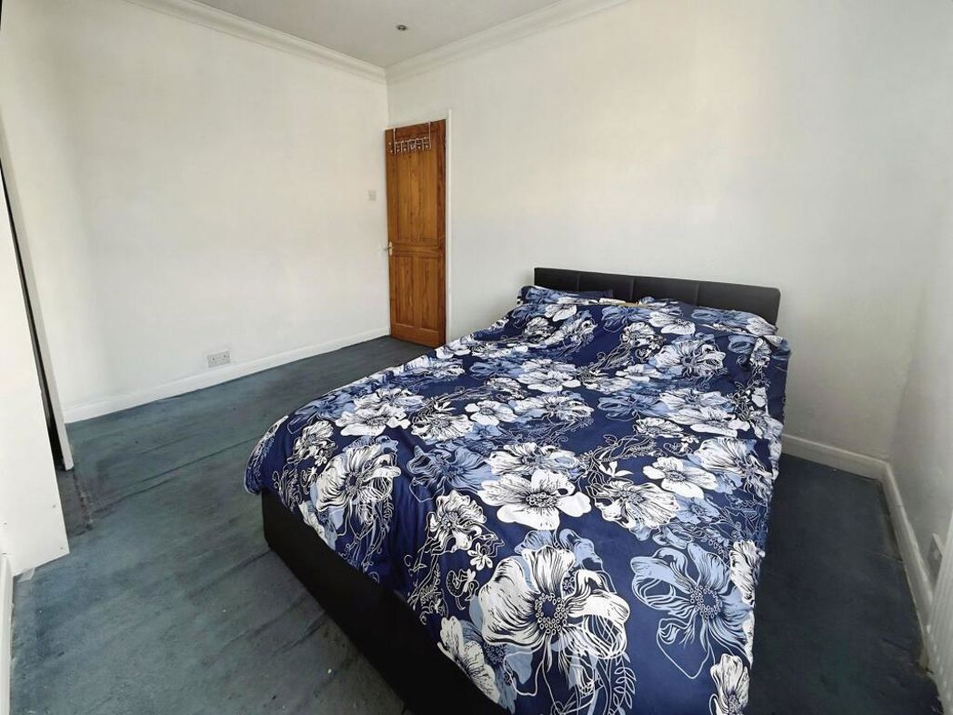 Property image 13 of 20