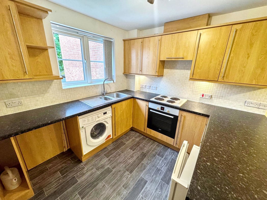 Property image 2 of 6