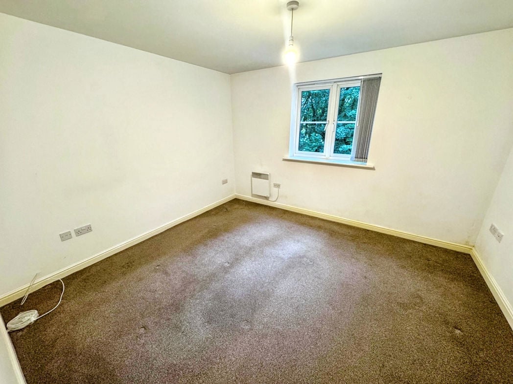 Property image 6 of 6