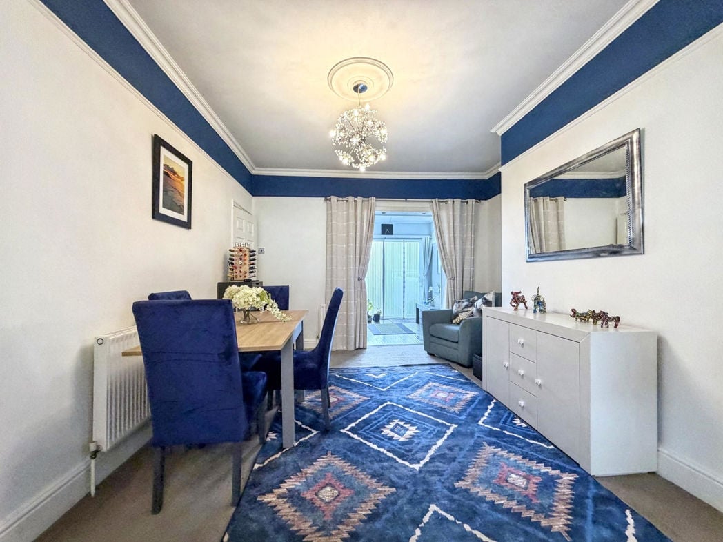 Property image 8 of 20