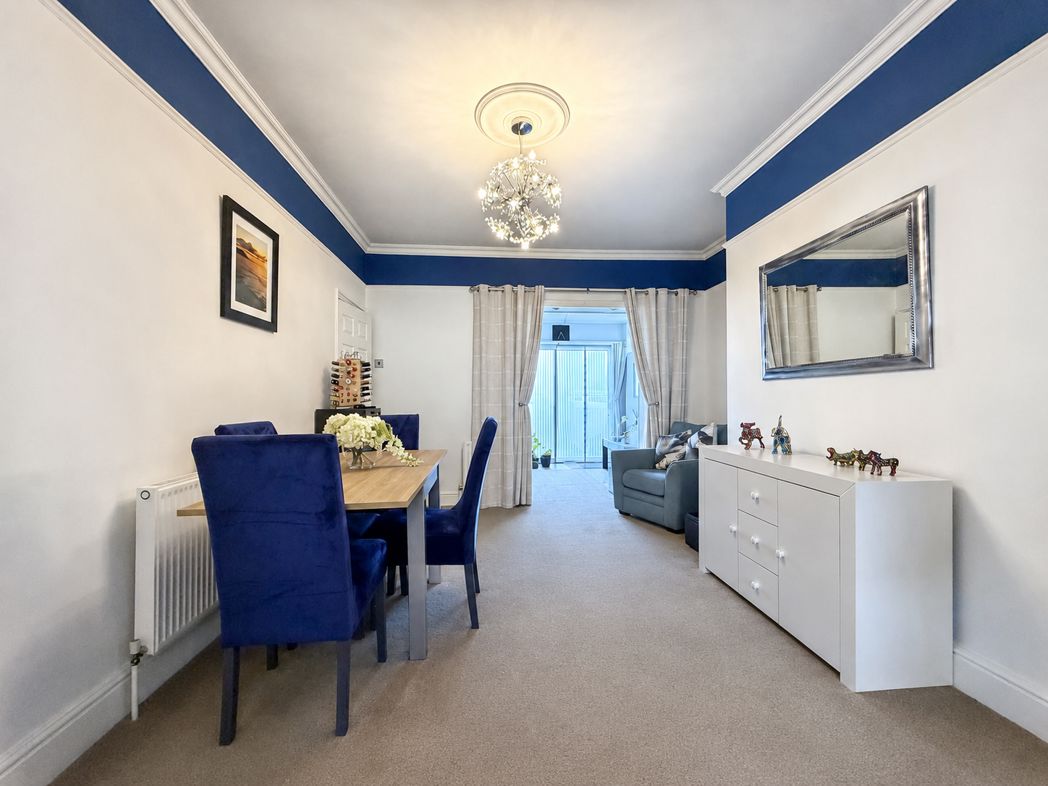 Property image 17 of 18