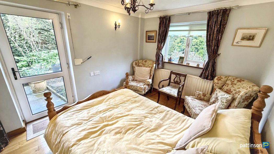 Property image 15 of 25