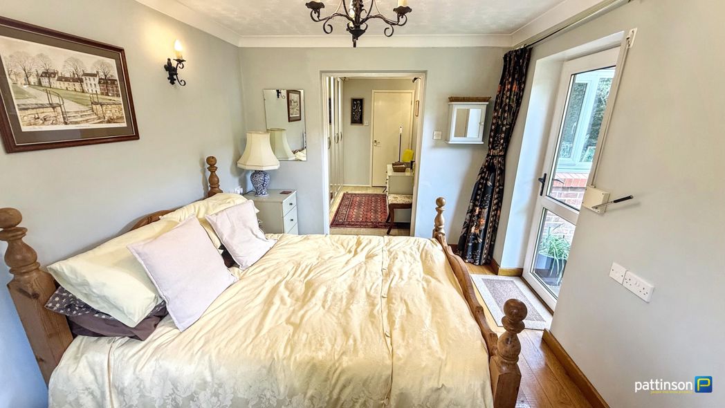 Property image 17 of 25