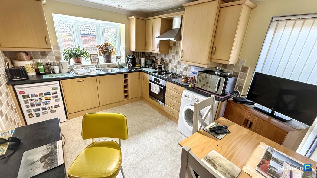 Property image 6 of 25