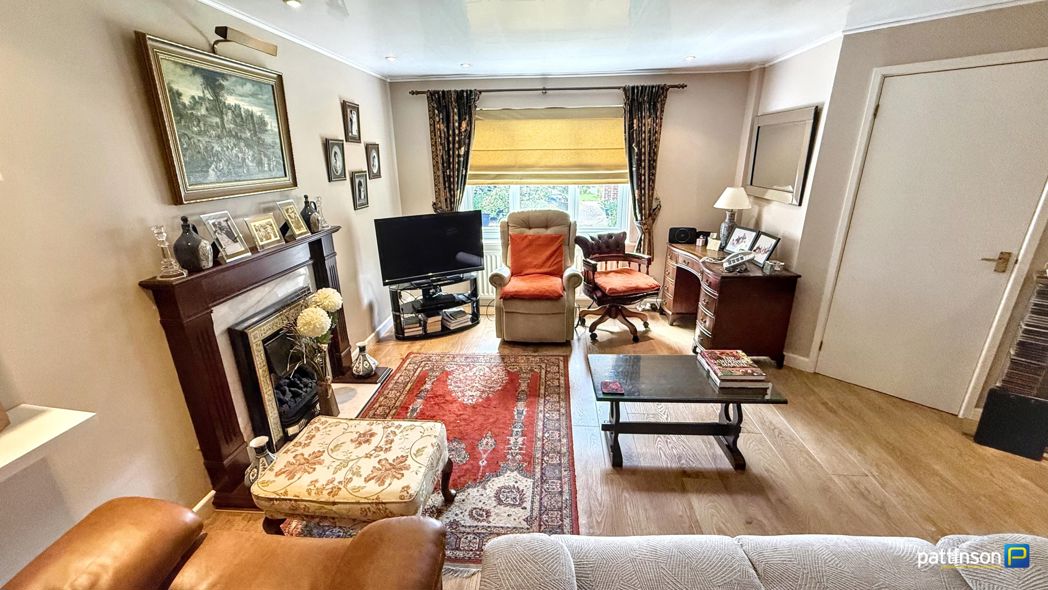 Property image 3 of 25
