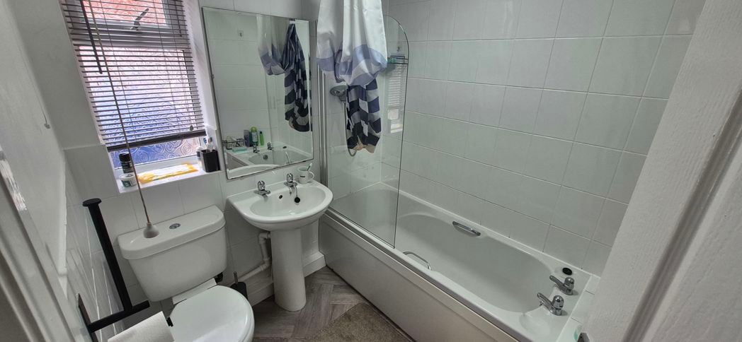 Property image 3 of 44