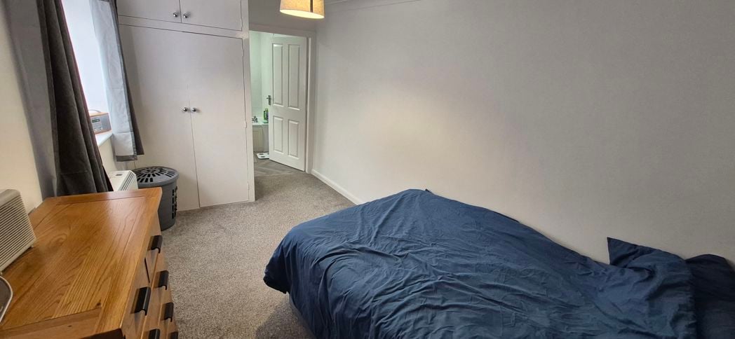 Property image 4 of 44