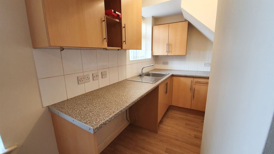 Property image 14 of 44