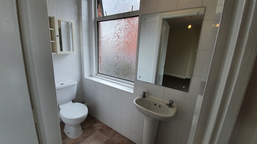 Property image 18 of 44