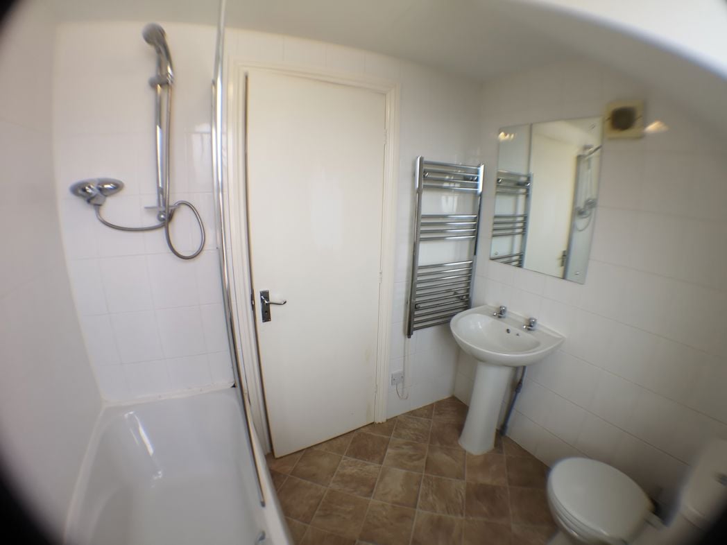 Property image 38 of 44
