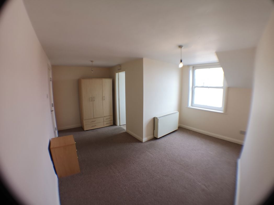 Property image 39 of 44
