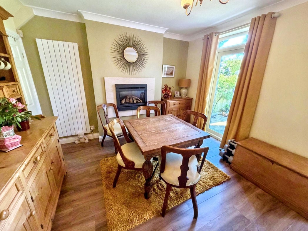 Property image 5 of 13