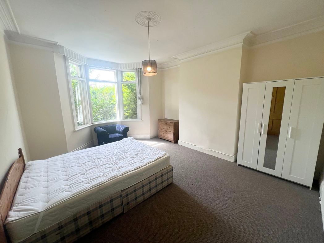 Property image 4 of 5