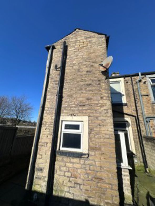 Property image 7 of 23