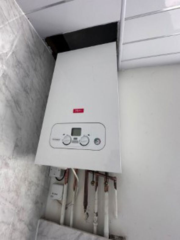 Property image 12 of 23