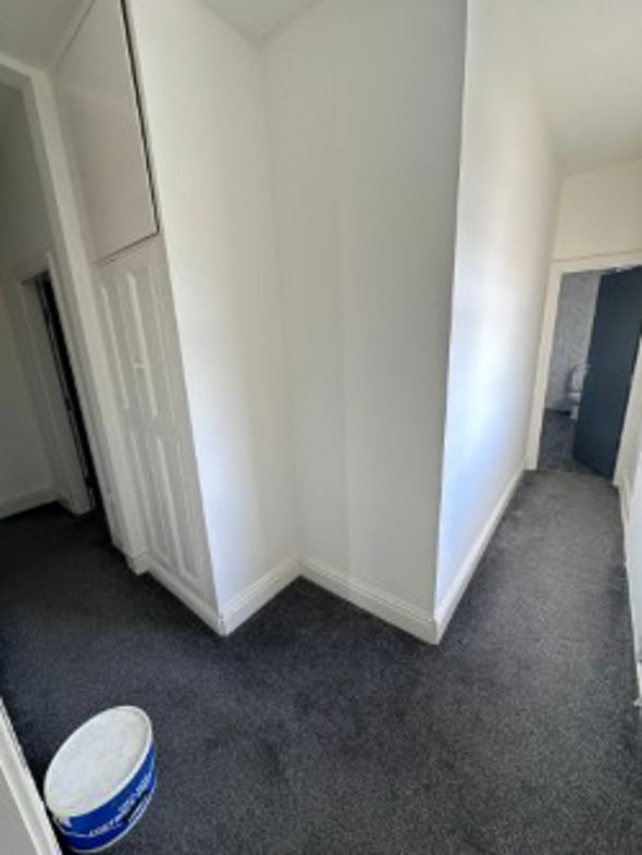 Property image 21 of 23