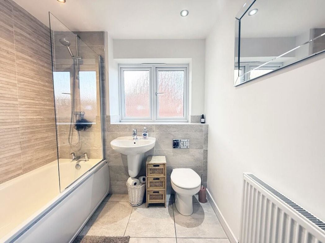 Property image 4 of 10
