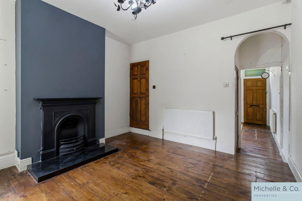 Property image 4 of 16
