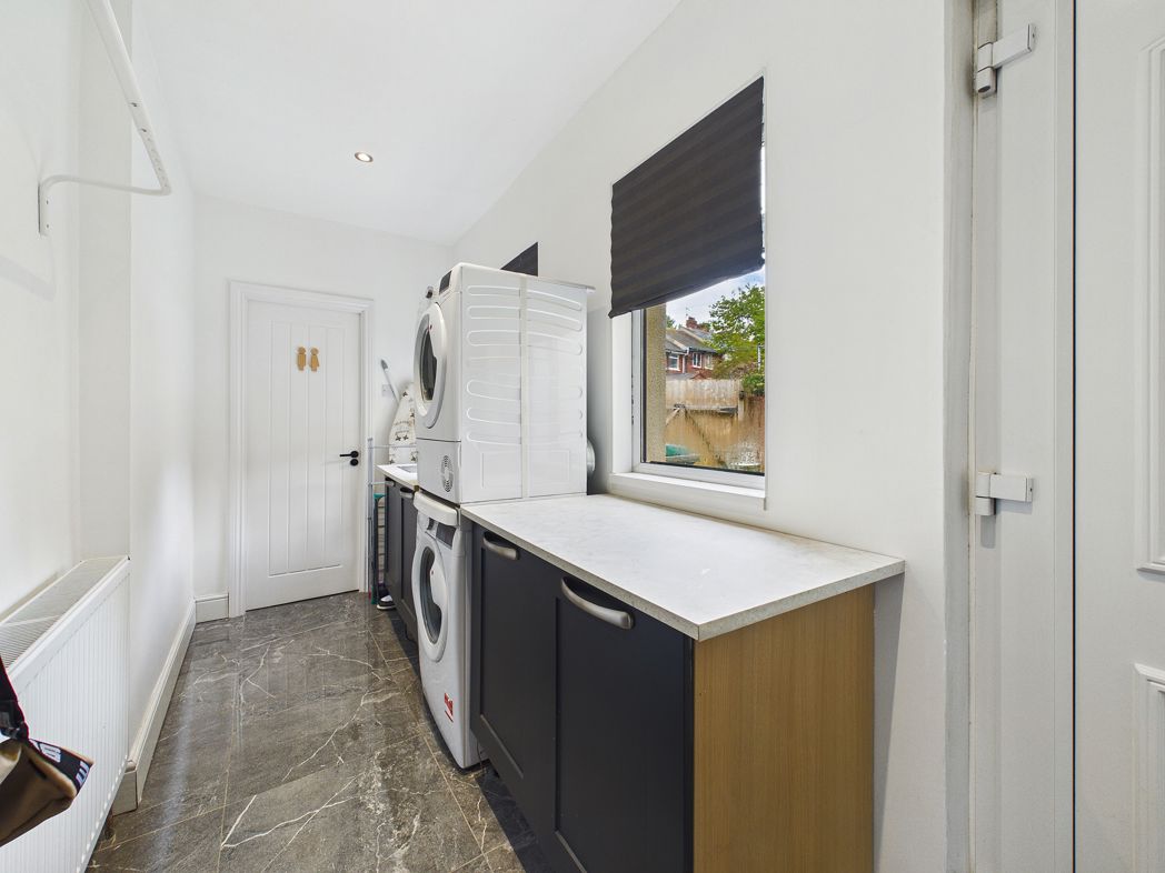 Property image 7 of 14