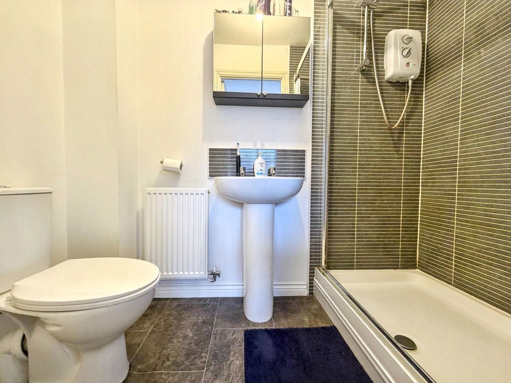 Property image 14 of 26