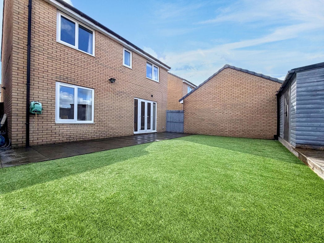 Property image 23 of 26