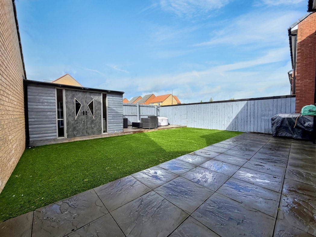 Property image 25 of 26