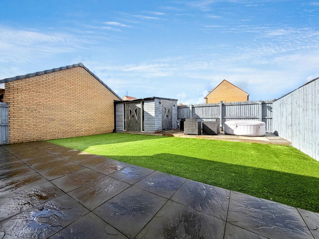 Property image 26 of 26