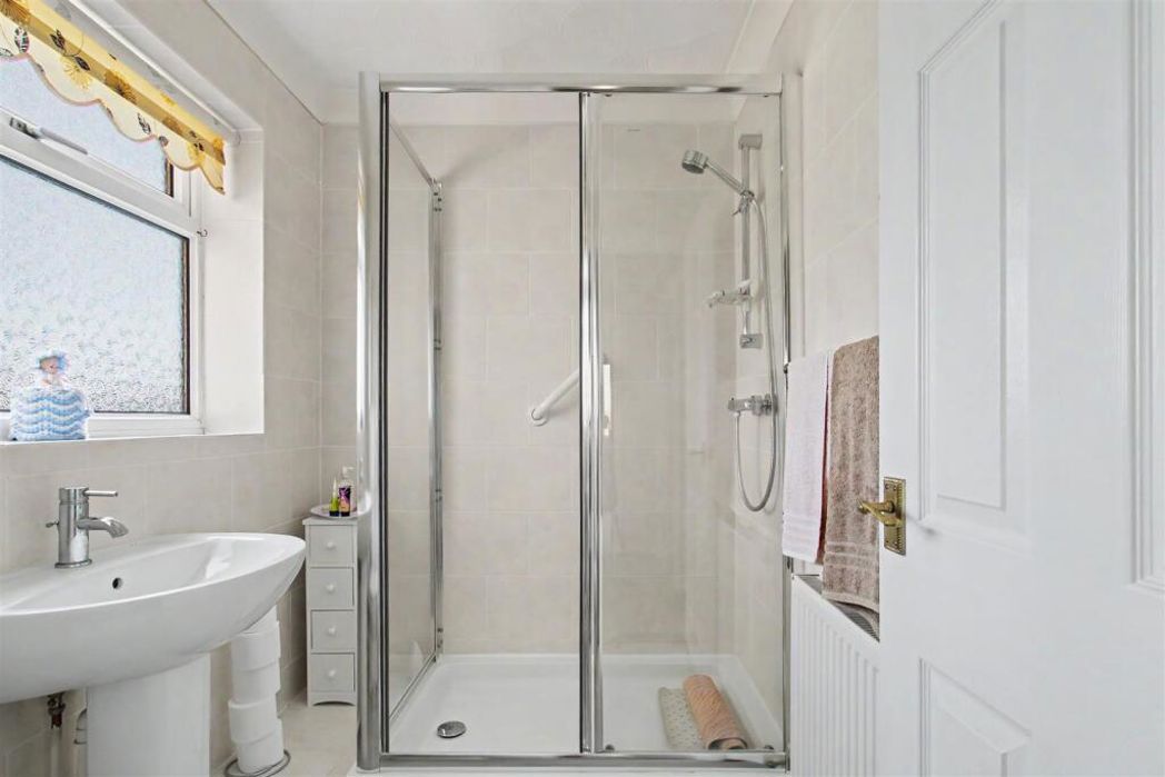 Property image 7 of 16