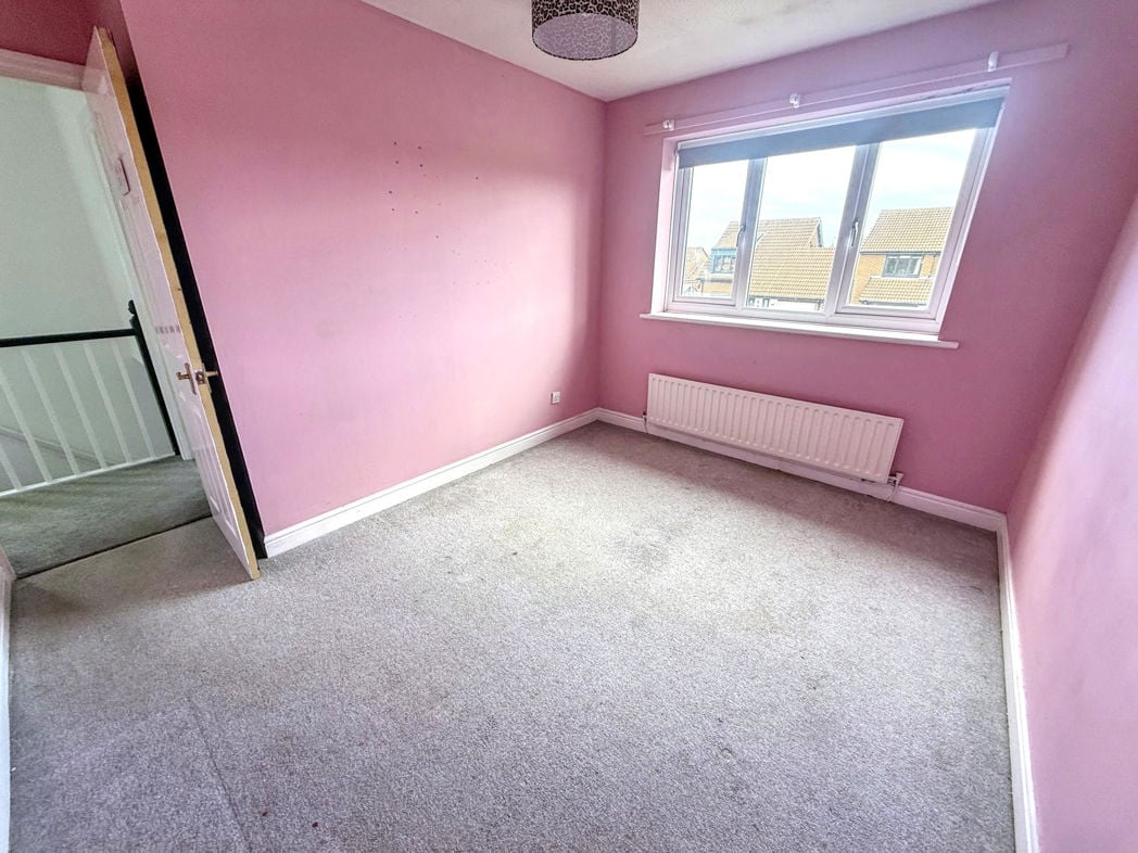 Property image 11 of 16