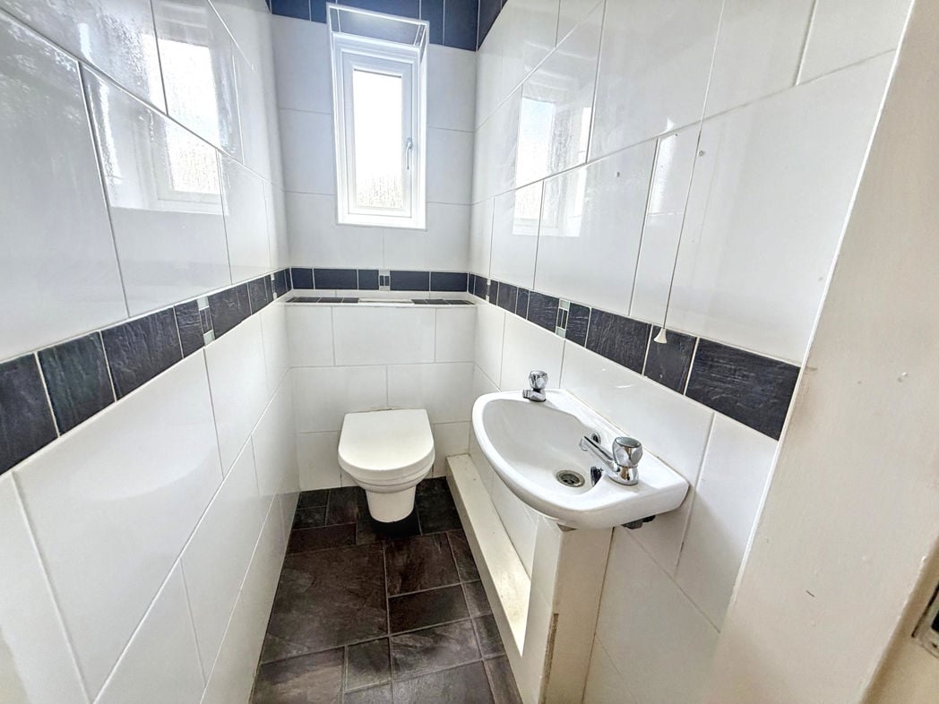 Property image 6 of 16