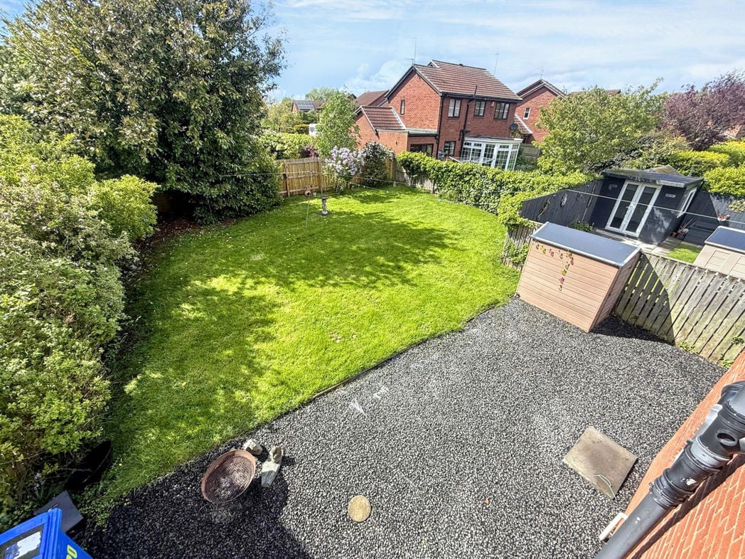 Property image 12 of 16