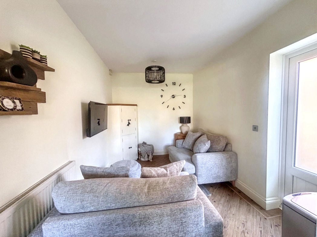 Property image 4 of 30