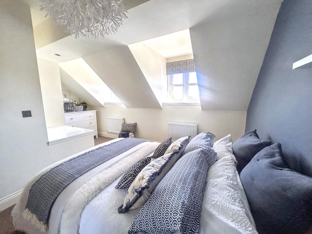 Property image 17 of 30