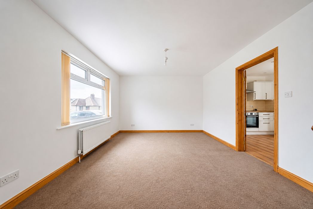 Property image 3 of 14