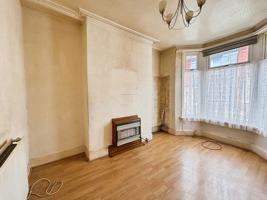 Property image 3 of 12