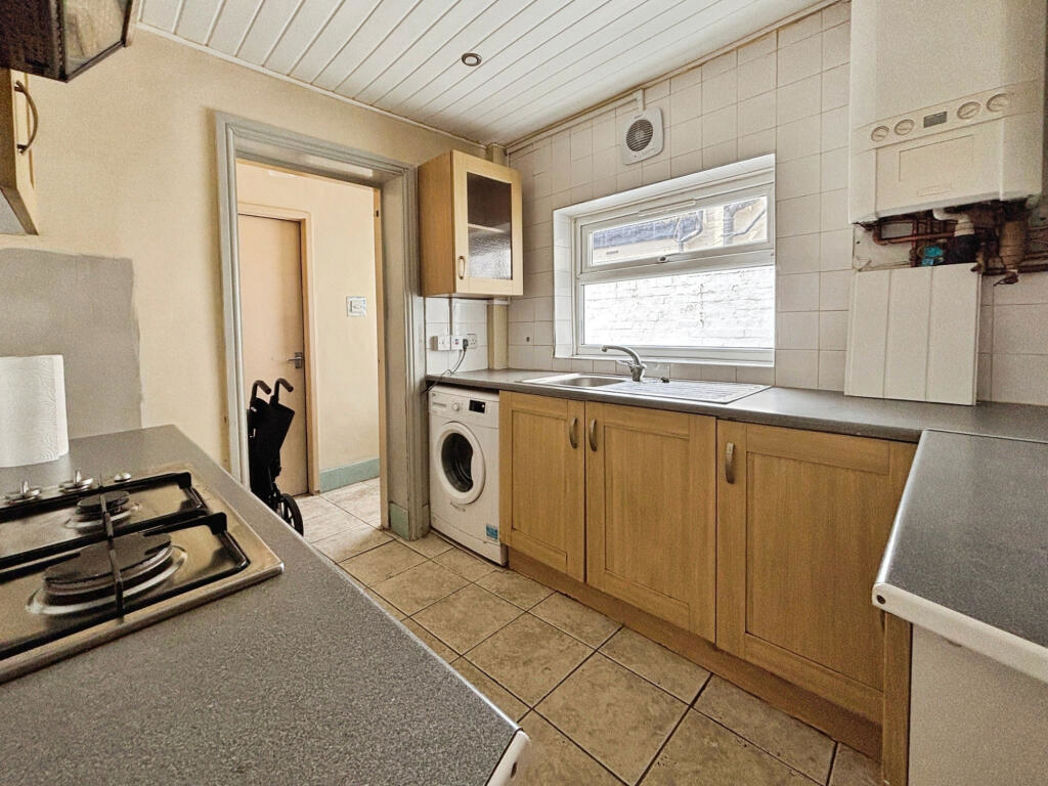 Property image 4 of 12