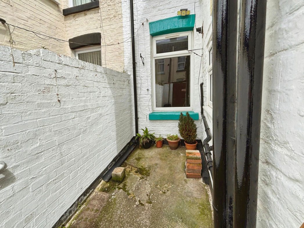 Property image 12 of 12