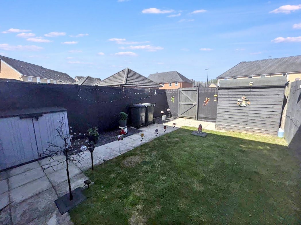 Property image 12 of 12