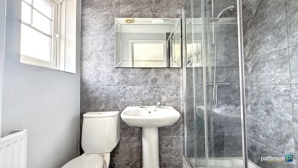 Property image 13 of 21