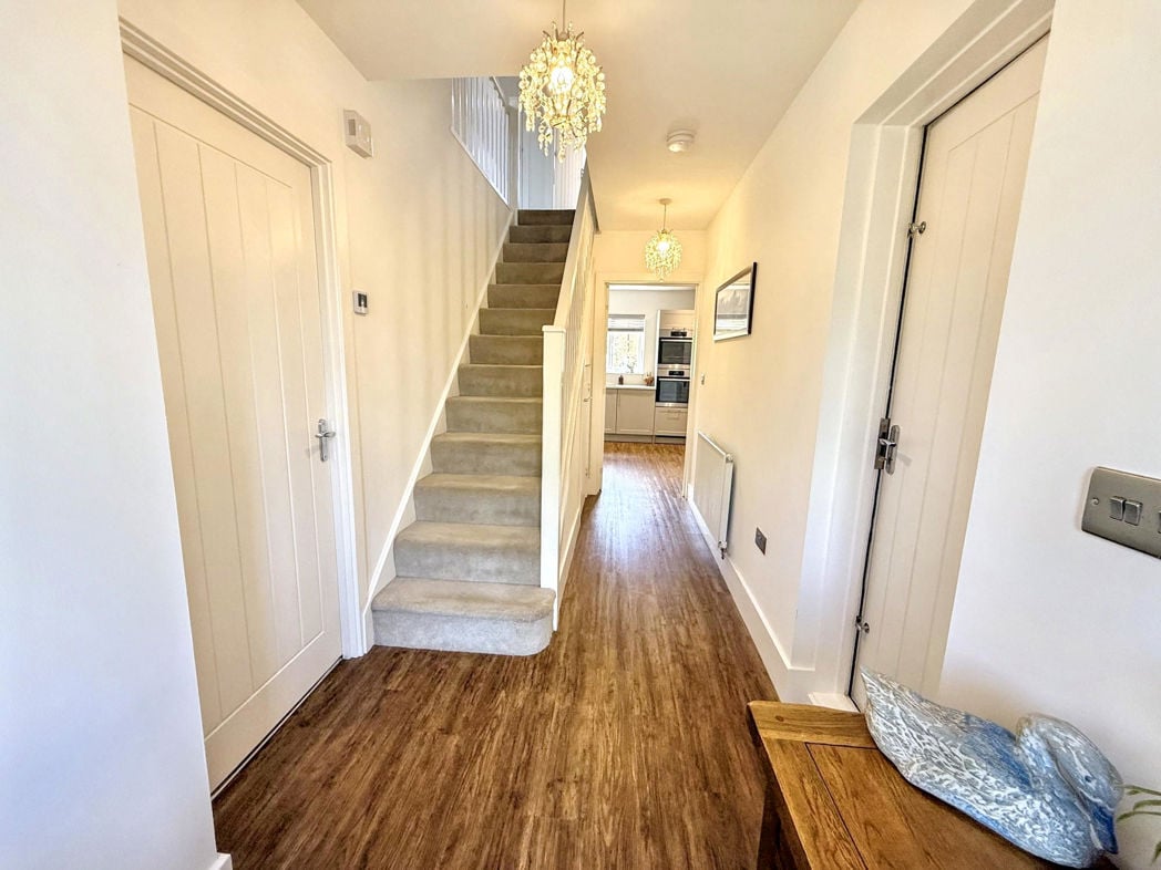 Property image 3 of 26