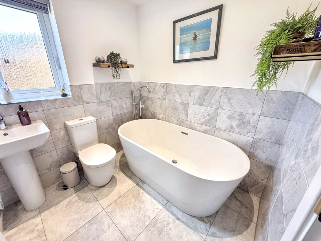 Property image 23 of 26