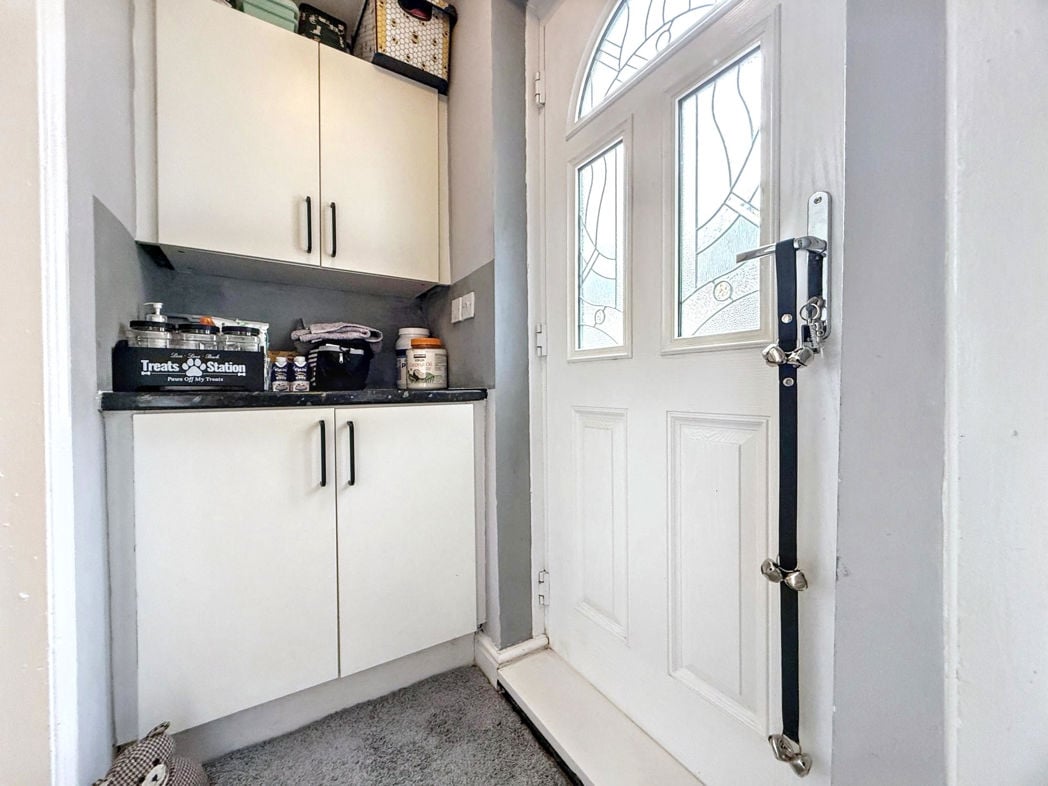 Property image 9 of 25