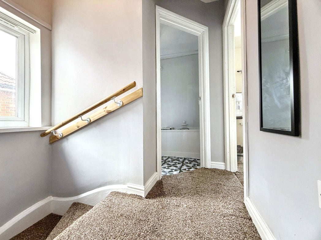 Property image 13 of 25