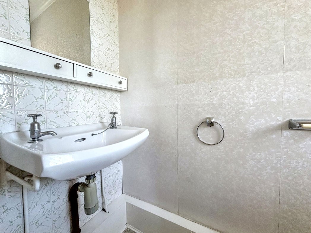 Separate WC