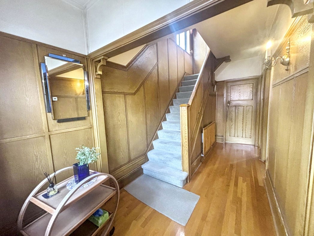 Property image 3 of 11