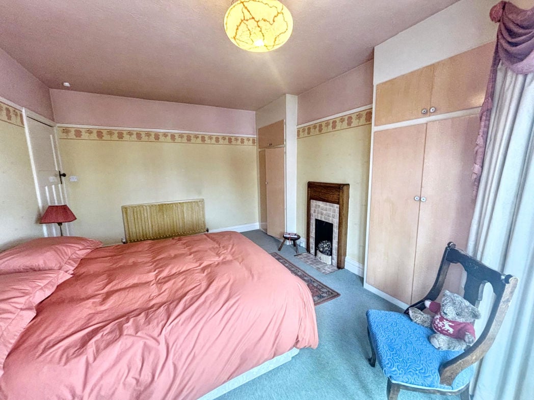 Property image 7 of 11