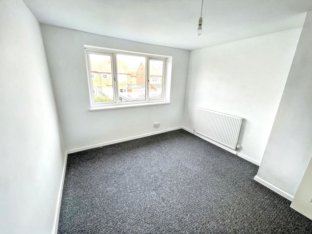 Property image 7 of 9