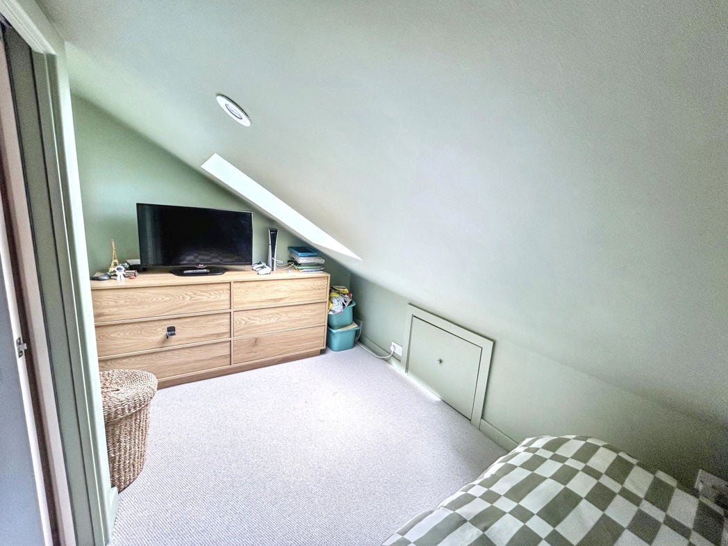 Property image 13 of 16