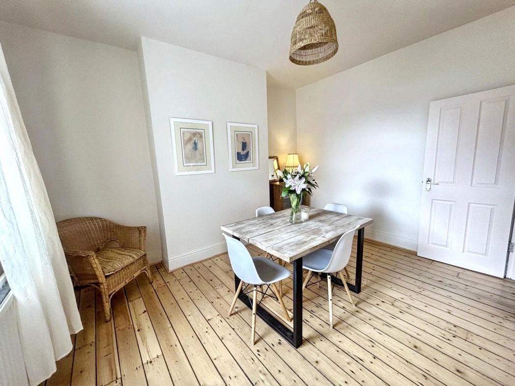 Property image 5 of 16
