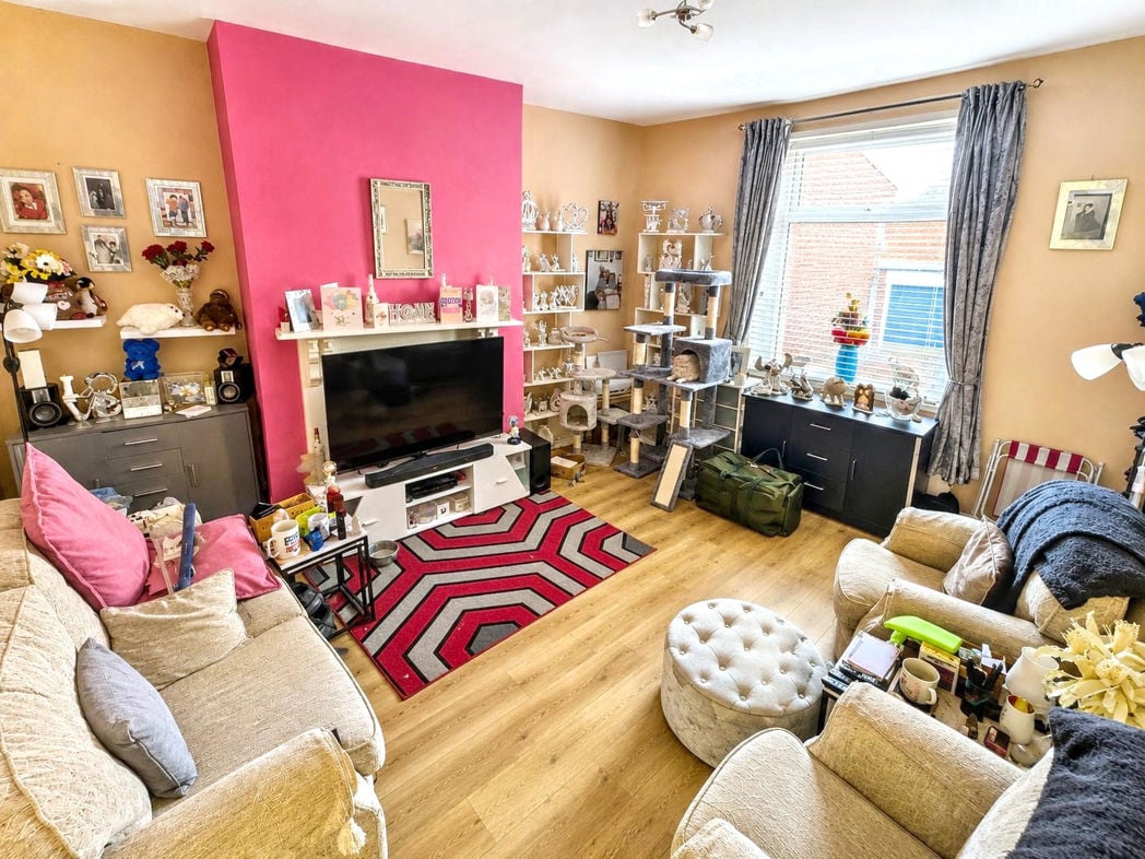 Property image 3 of 13